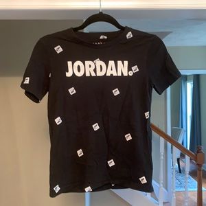 Boys M Nike Air Jordan t shirt